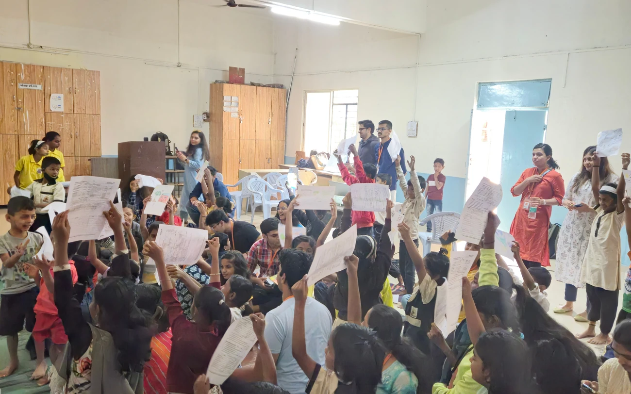 Students participating in Forengers environmental awareness session - Image 1